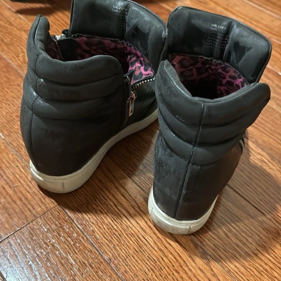 Mossimo Supply Company big kids high top sneaker wedge shoe size 4 - Picture 5 of 11